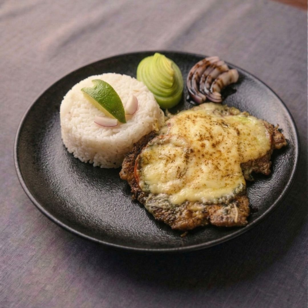 Olaszos csirkemellfilé paradicsomos sajtos szósszal